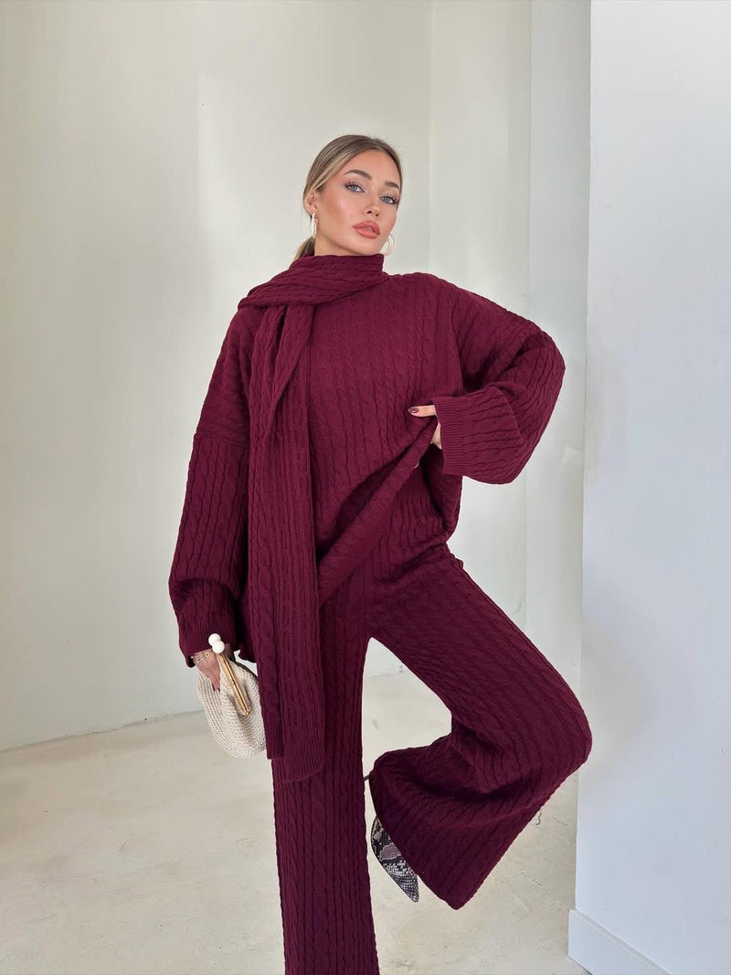 Ensemble trois pièces en maille