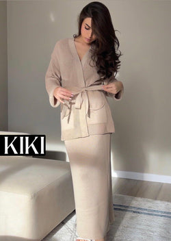 Ensemble cardigan et jupe