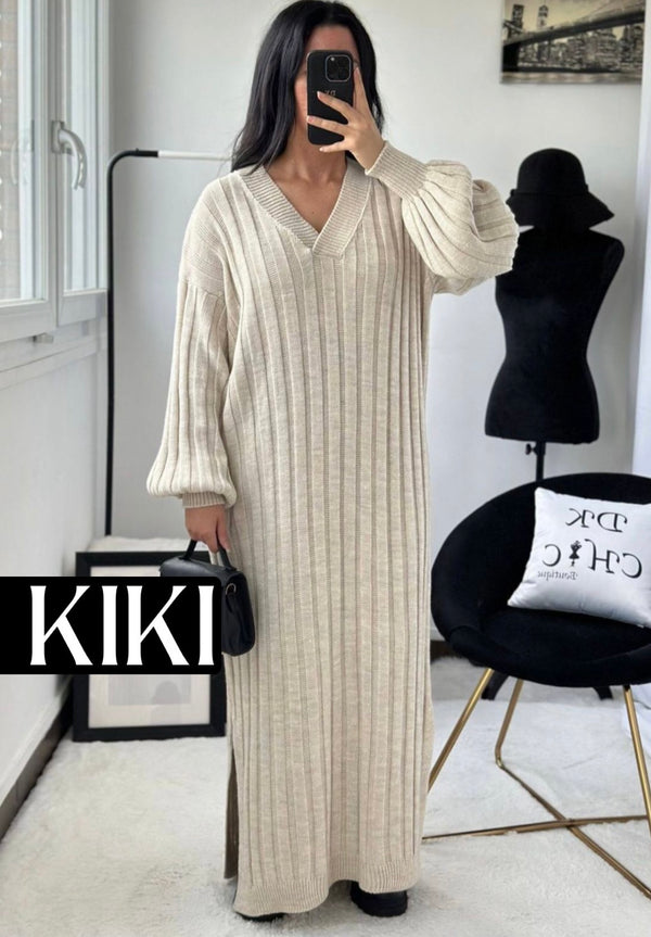 Robe à col V en laine