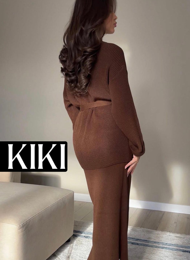 Ensemble cardigan et jupe