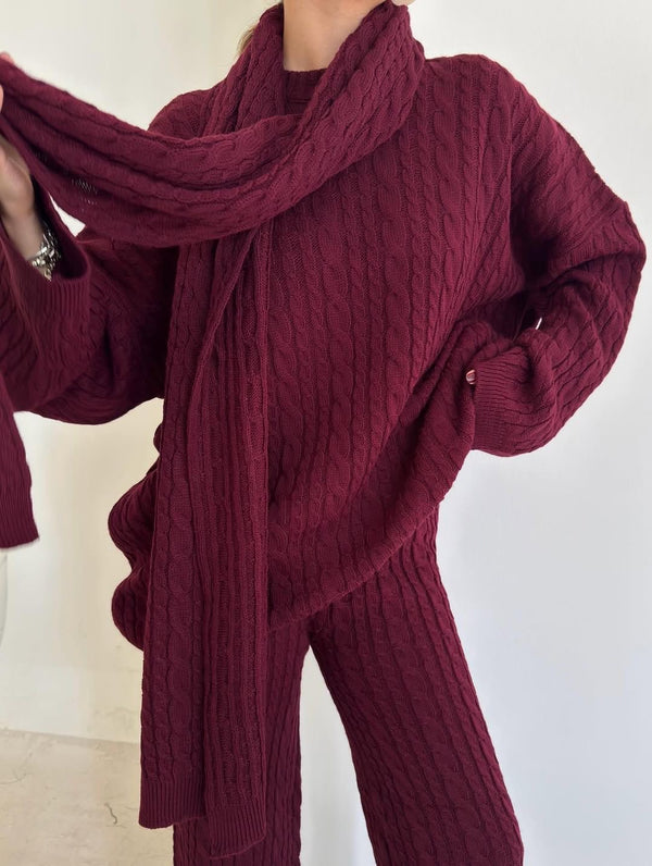 Ensemble trois pièces en maille